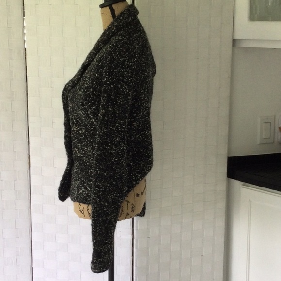 Women’s Silk Club Collection Jacket size S made of 100% wool.    #423 - Picture 2 of 8